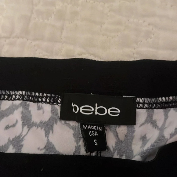 bebe cheetah leggings small - Picture 2 of 5